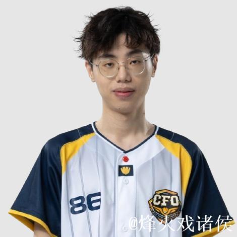 CFO宣布人员调整：打野选手Shad0w加入团队，立即生效